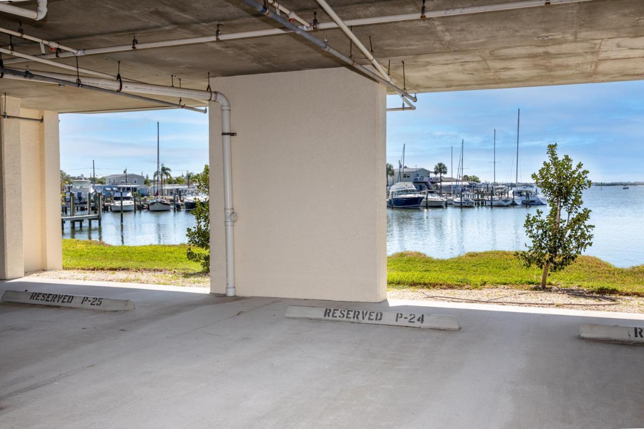 Elegant Waterfront Place For Two/Boca Ciega Resort Sankt Petersburg Zewnętrze zdjęcie